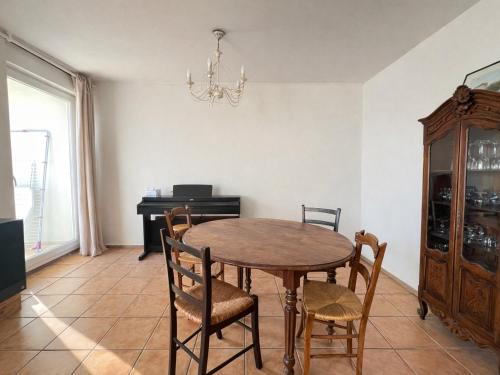 Appartement lumineux avec terrasse Arcachon, Ville dAutomne