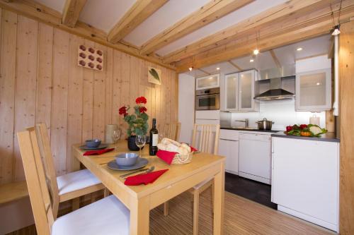 Grand Roc C112 from Slopes 280m, Mont-Blanc View, Parking & WiFi - Happy Rentals photo 5