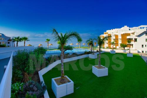 Garden beach apartment Calaceite