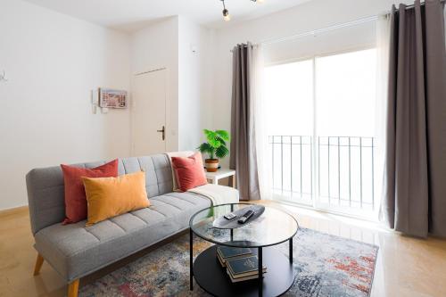 C35 Modern apt in Downtown