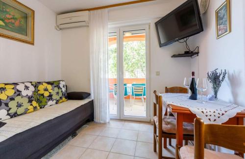 Apartments Amaic