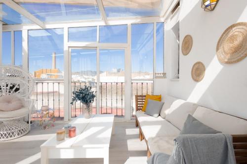 C44 Cute Penthouse City Center