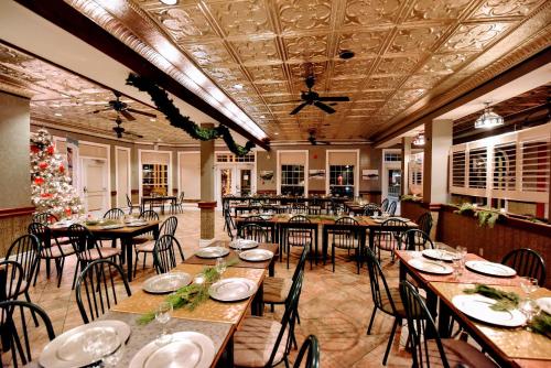 Εστιατόριο ή άλλο μέρος για φαγητό στο Burleigh Falls Inn