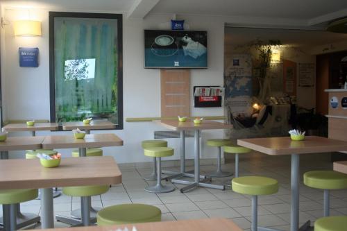 ibis budget Niort - La Crèche
