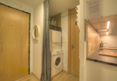 Studio Gemeaux 206 sur la place du Village a Anzere