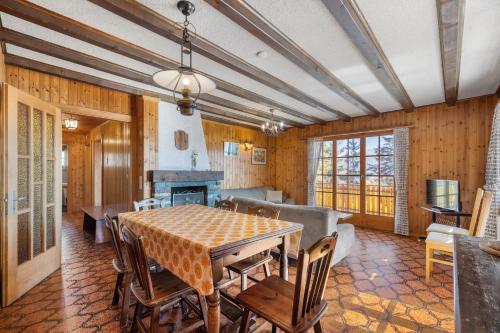 Chalet Copacabana a Anzere vue sur les Alpes