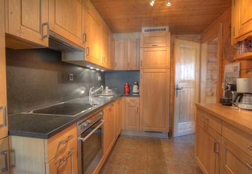 Chalet Feline a Anzere avec vue sur les Alpes
