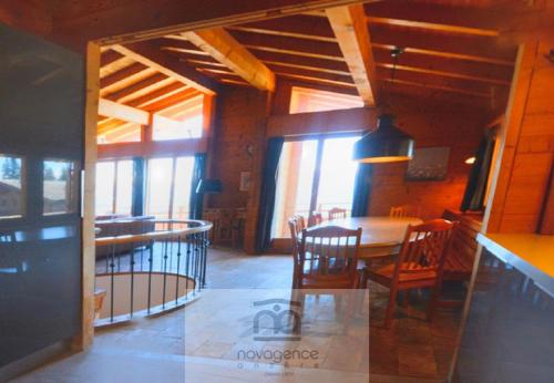 Chalet Zoe a Anzere avec vue sur les Alpes