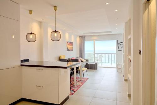 Arce I 26 - Beachfront Apartment with Stunning Sea Views & Pool