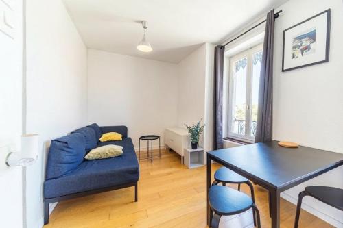 Le Petit Chaponnay - Charming Apartment for 2 near Saxe Gambetta