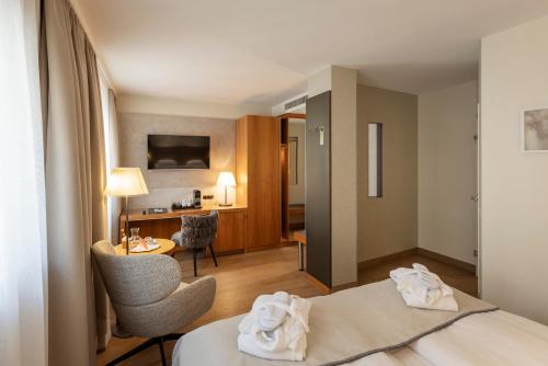 Boutique Hotel Das Tigra — Photo of the whole room