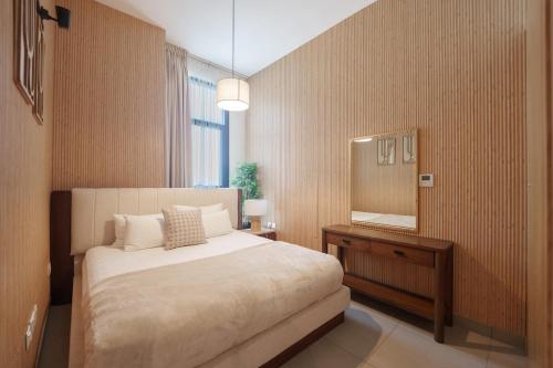 Golden Sunset Luxe 1BR CB2-3-RA1-812-1br