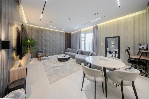 2BR Stone Nest with Gym & Garage Parking CB2-5-WOROUD 4-101-2br