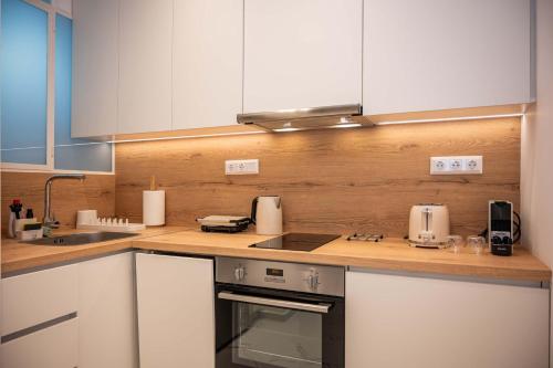 Encore Living Residence - Athens Theater District