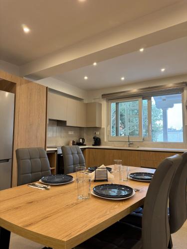 East Side of Acropolis Plaka Luxury Apartment