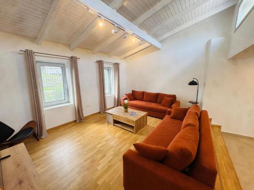 East Side of Acropolis Plaka Luxury Apartment