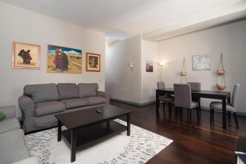 Stunning Apartment in Santa Croce Historic Area