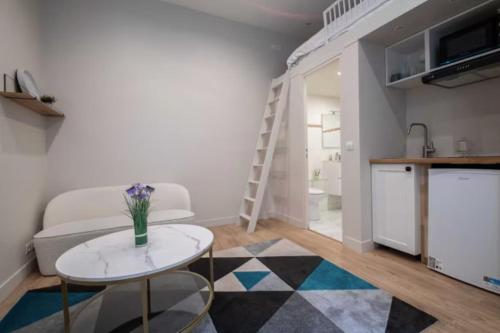 Studio cosy à la Villette proche Métro
