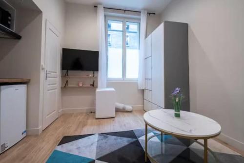 Studio cosy à la Villette proche Métro