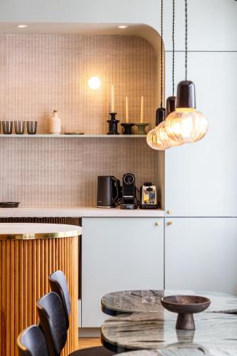 Habitat Parisien 2BR-2BA AC Madeleine -Opera