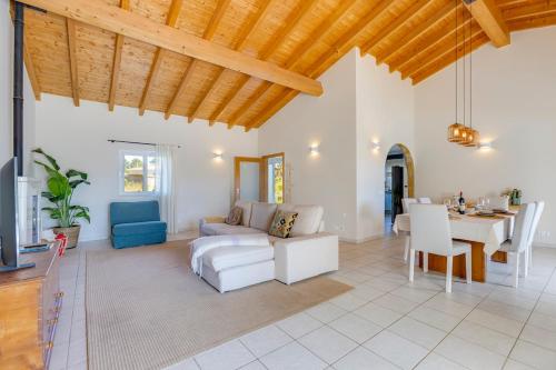 Maré Guest House Heated Pool Optional