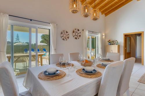 Maré Guest House Heated Pool Optional