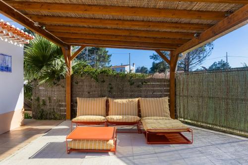Maré Guest House Heated Pool Optional