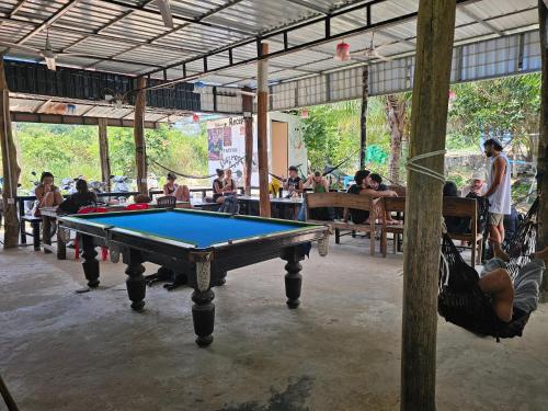 Billar de Lazy Panda Hostel