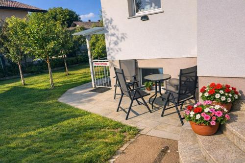 SPRING and SUMMER cosy family apartment near Ljubljana & parking