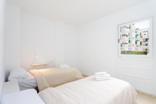 Home2Book Terrace Apartment with Pool in Arona