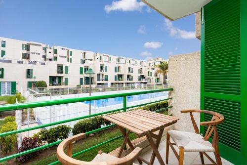 Home2Book Terrace Apartment with Pool in Arona