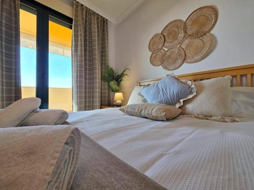 Queen Marie - Golf, Parking and Pool - Benalmádena