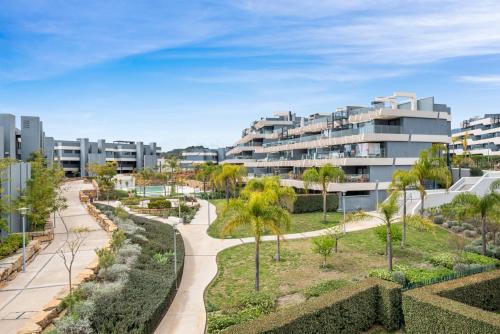 Oasis 325 Luxury 3BR Apartment with Sea View