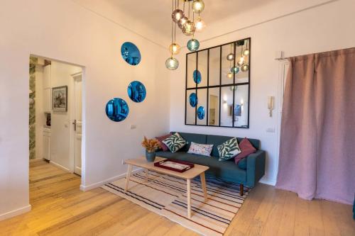 06A3 - Lovely apartment in the heart of old Nice