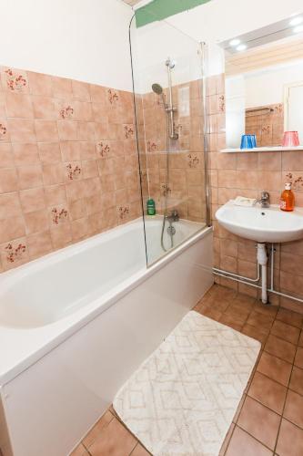 Kylpyhuone majoituspaikassa manoir d archelles
