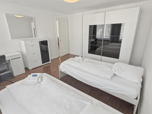 Amazing 2BR near Lake - Flower 33