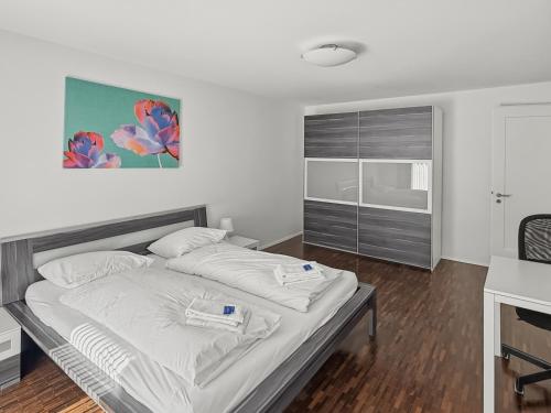 Amazing 2BR near Lake - Flower 33