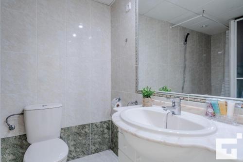 Apartamento Zafiro 35B - Grupo Turis