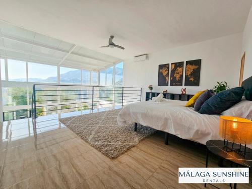 Malaga Sunshine Rentals - Semi-detatched Villa Buenavista - El Higuerón