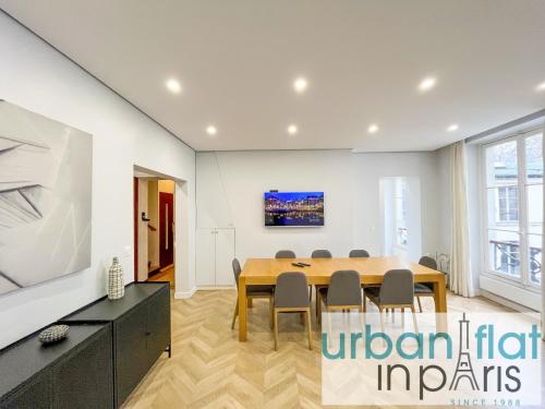 UrbanFlat 127 - Grand appartement Central Paris Montorgueil