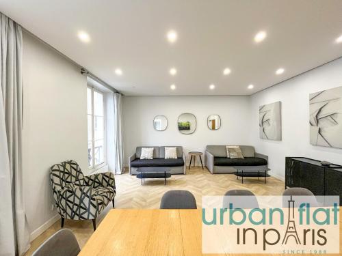 UrbanFlat 127 - Grand appartement Central Paris Montorgueil