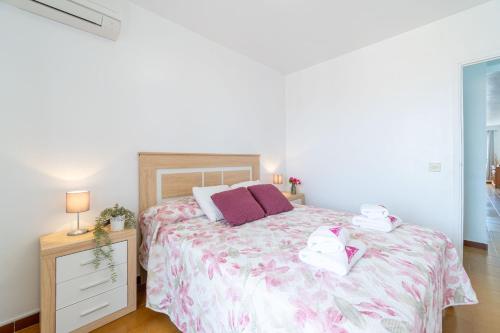 Basic Comfort Apartamento San Luis 0186 con vista al mar