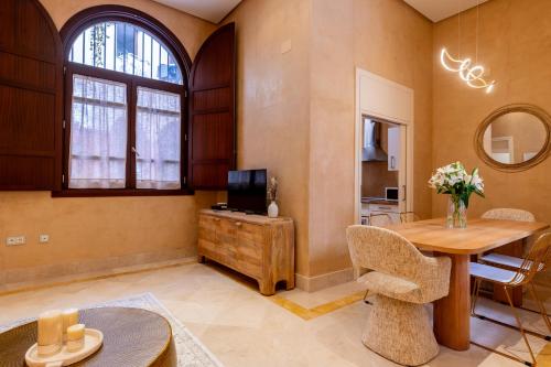 Perla Suites