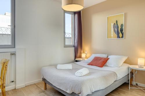 Roxane - Parking Privé et Terrasse