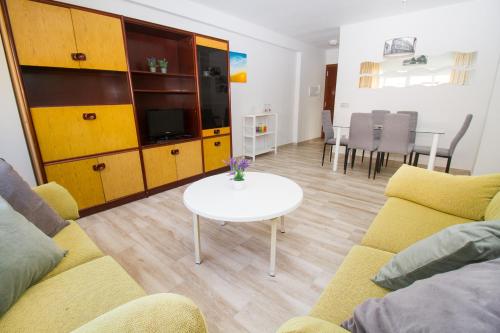 C70 - Classy 4 bedrooms Apartment