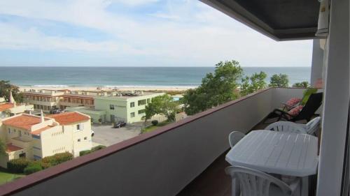 Alvor Beach - Only 50 Meters Away