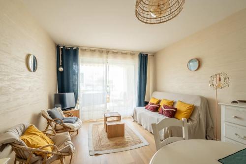 Agréable appartement et terrasse à 2 pas de la mer