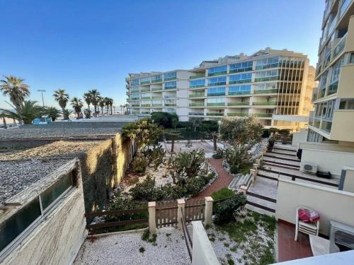 CR040-B119 Appartement vue mer CANET SUD