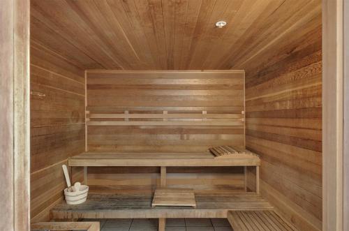 Ocean Villa 704 photo 32
