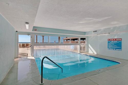 Ocean Villa 704 photo 33
